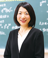 普通科Ⅰ類 特進選抜コース 大川内 智世 教諭(数学科)