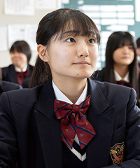 普通科 特別進学コース 3年 岩﨑 美羽(渋川赤城北中出身)