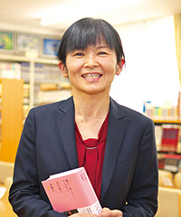 普通科 総合進学コース 鈴木 尚子 教諭（国語科）